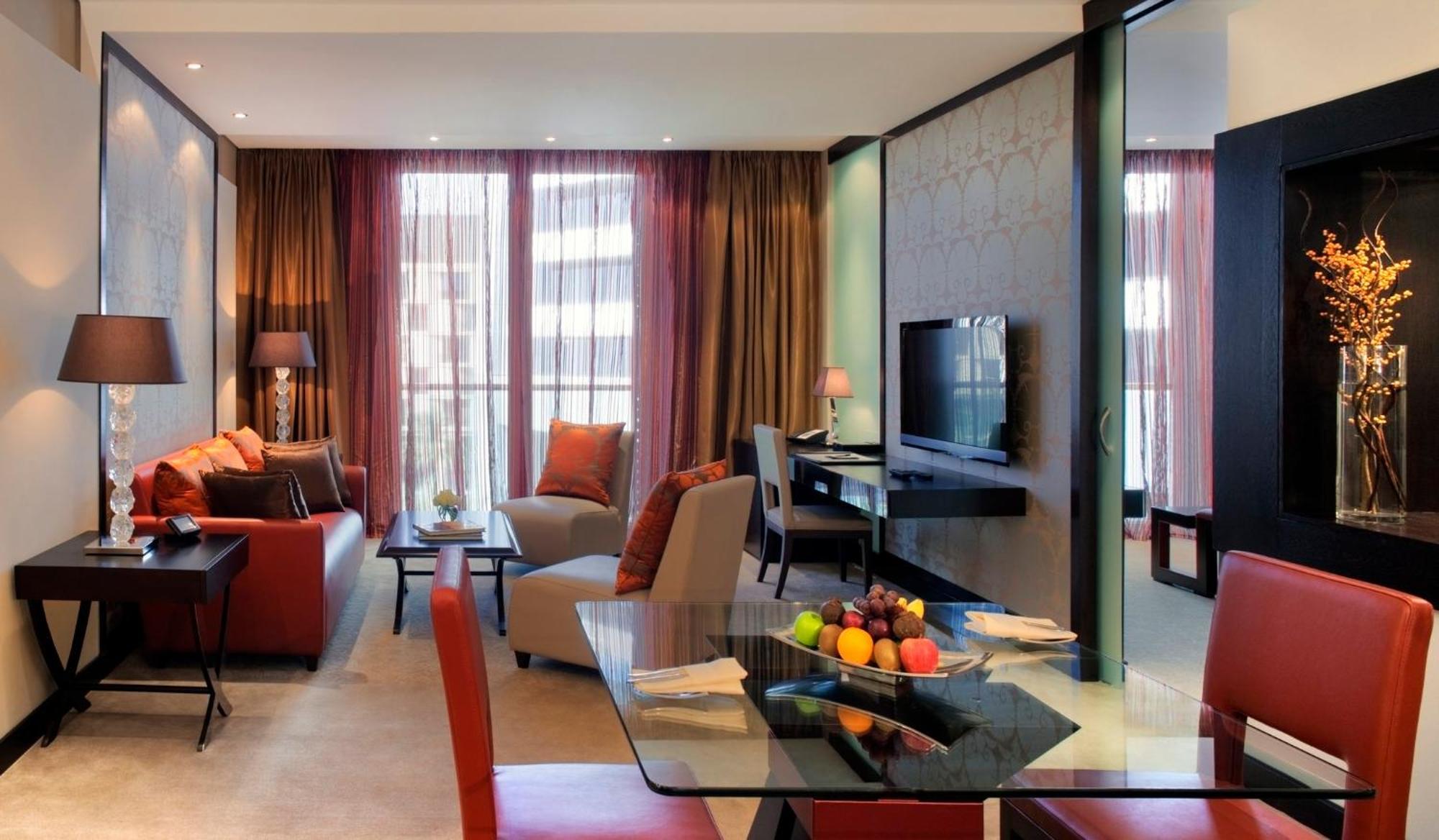 Al Faisaliah Hotel, Riyadh Bagian luar foto A suite at the hotel