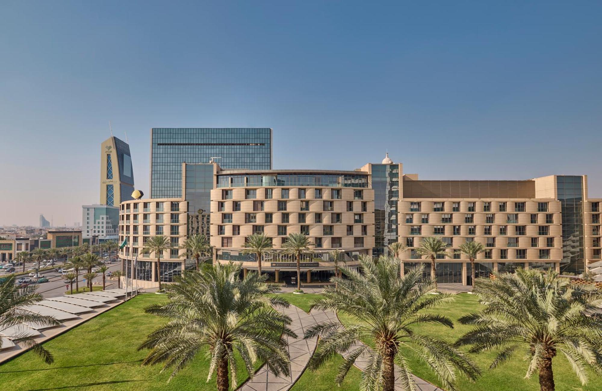 Al Faisaliah Hotel, Riyadh Bagian luar foto The Ritz-Carlton, Riyadh